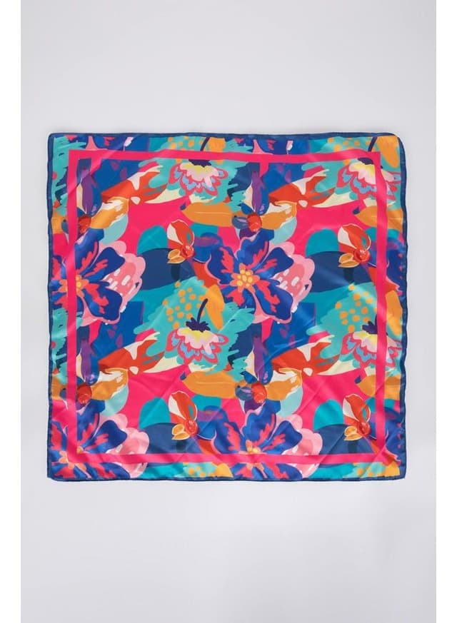 Woman Shawl